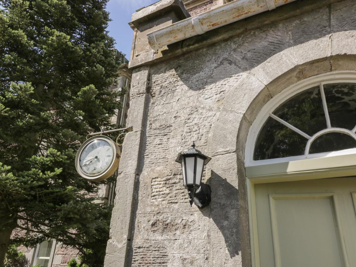 Trefoil Cottage Biggar Exterior photo