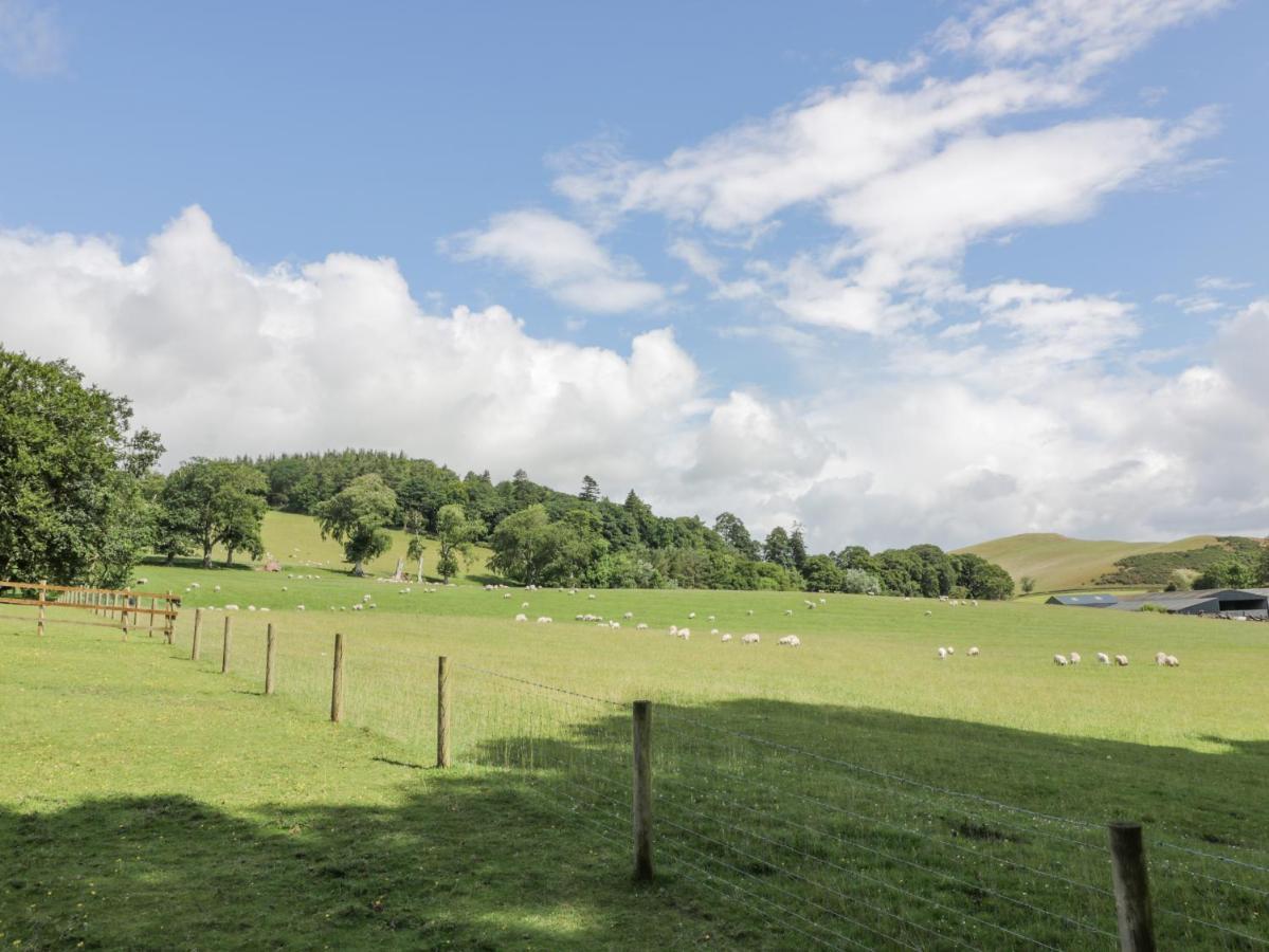 Trefoil Cottage Biggar Exterior photo